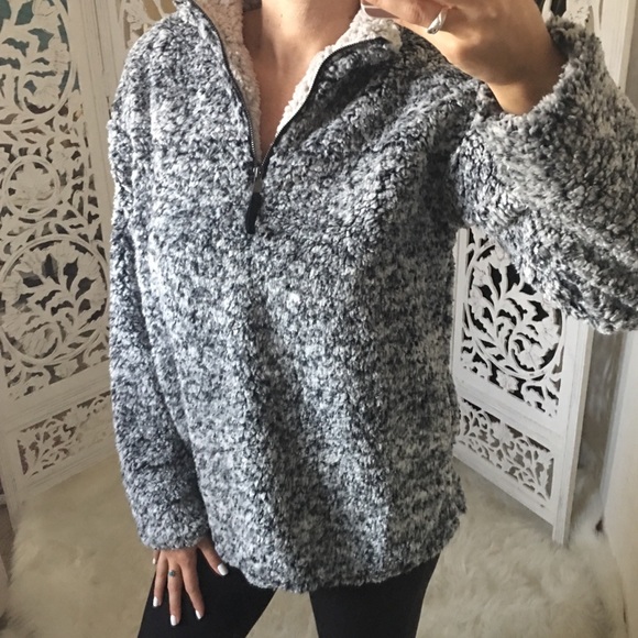 Two Tone Fuzzy Pullover Sweater - Picture 10 of 10